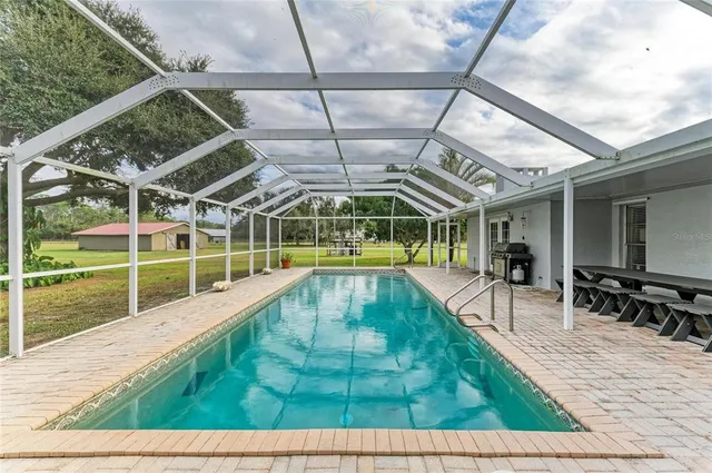 $2,200,000 | 1516 Fox Creek Drive, Sarasota, FL 34240