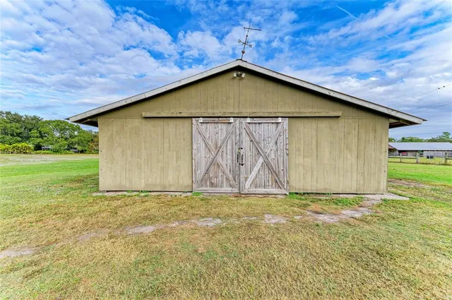 $2,200,000 | 1516 Fox Creek Drive, Sarasota, FL 34240