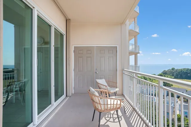 $849,000 | 1700 Scenic Highway, Unit 802, Pensacola, FL 32503
