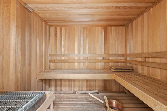 $849,000 | 1700 Scenic Highway, Unit 802, Pensacola, FL 32503