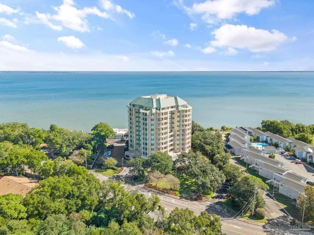 $849,000 | 1700 Scenic Highway, Unit 802, Pensacola, FL 32503