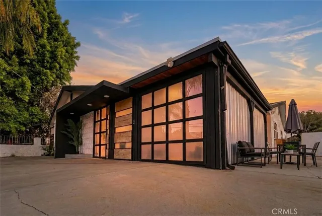 $998,900 | 15752 Cobalt Street, Sylmar, CA 91342