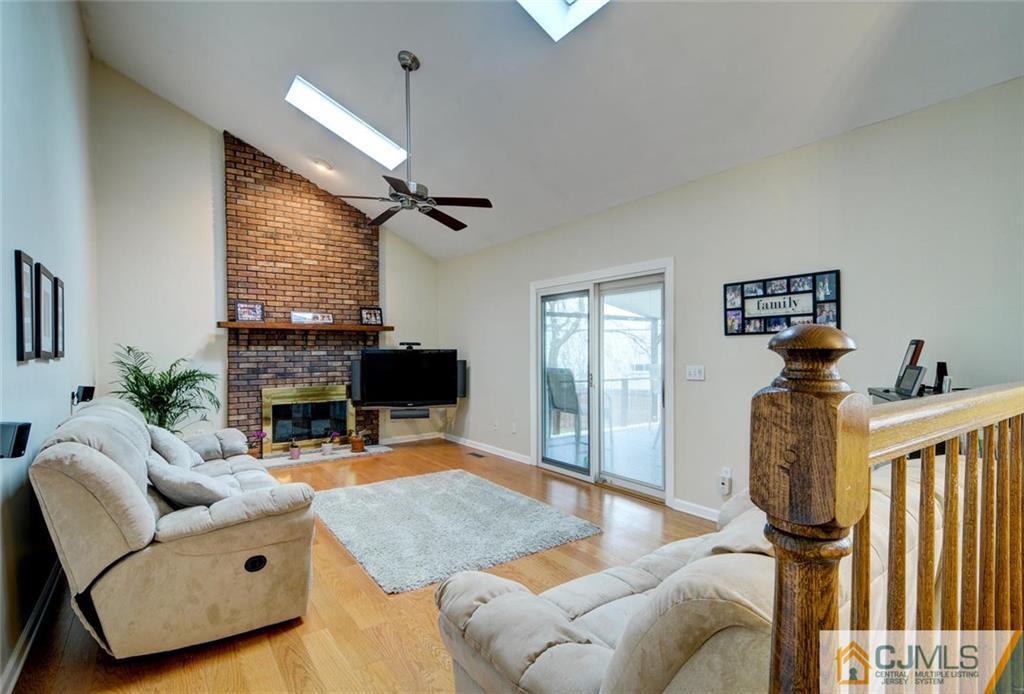 17 Rutherford Court Middlesex, NJ 08846 - Photo 7 of 16 Gallery Image 7