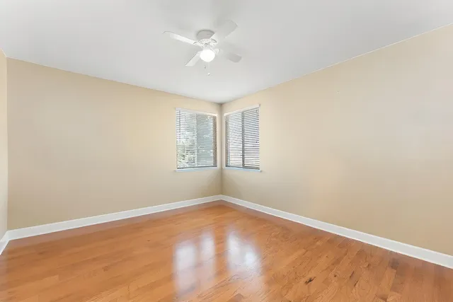 $924,999 | 301 Vista Creek Circle, Sacramento, CA 95835