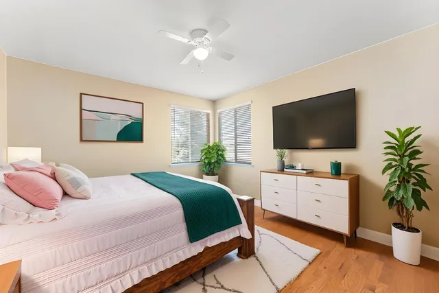 $924,999 | 301 Vista Creek Circle, Sacramento, CA 95835