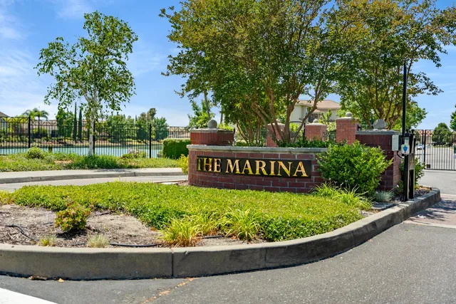 $924,999 | 301 Vista Creek Circle, Sacramento, CA 95835