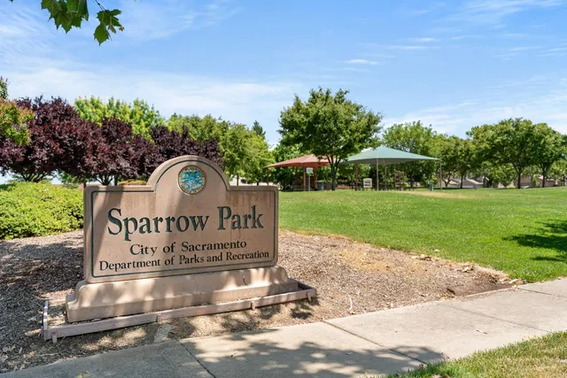 $924,999 | 301 Vista Creek Circle, Sacramento, CA 95835