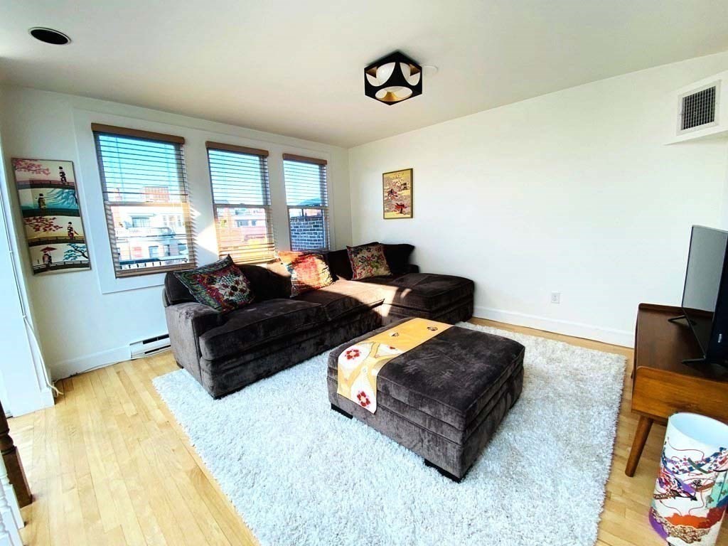 473 Beacon Street, Unit 8 Boston, MA 02115 - Photo 6 of 13