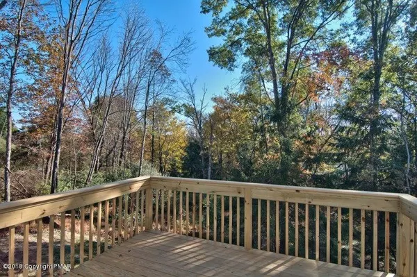 $579,900 | 709 Kennedy Court, Unit 415, East Stroudsburg, PA 18301
