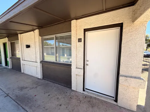 $695 | 6802 West Glendale Avenue, Unit 14, Glendale, AZ 85303