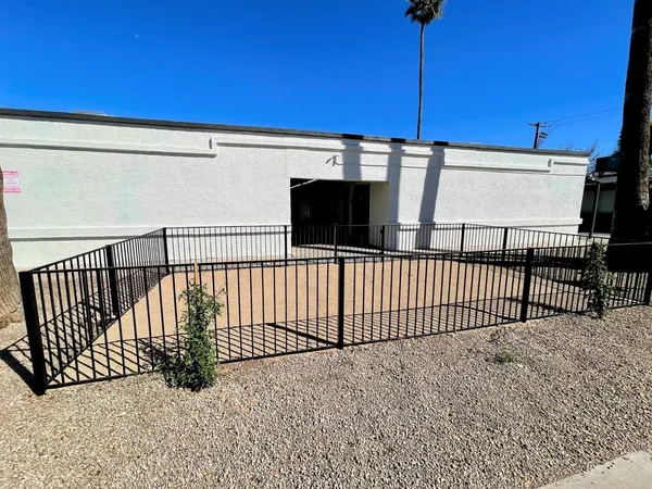 $695 | 6802 West Glendale Avenue, Unit 14, Glendale, AZ 85303
