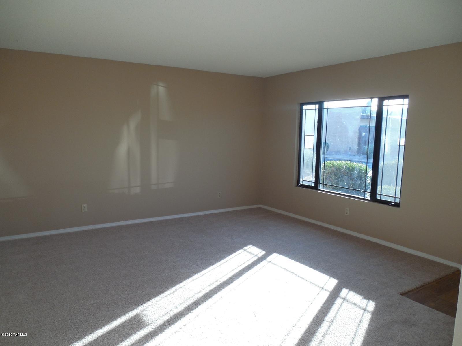 853 South Pantano Road Tucson, AZ 85710 - Photo 3 of 15 Gallery Image 3