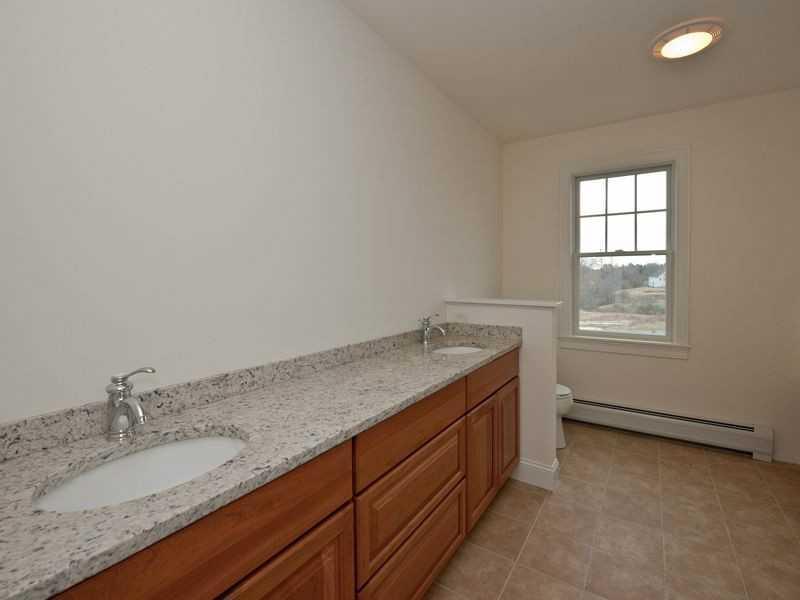 4 Barrell's Grove Road York, ME 03909 - Photo 21 of 35 Bathroom.
