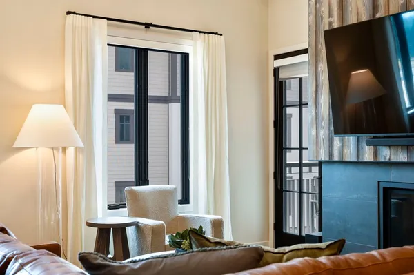 $1,599,000 | 700 Village Drive, Unit 402, Donnelly, ID 83615