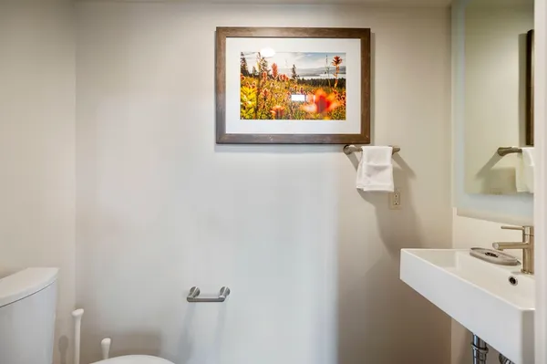 $1,599,000 | 700 Village Drive, Unit 402, Donnelly, ID 83615