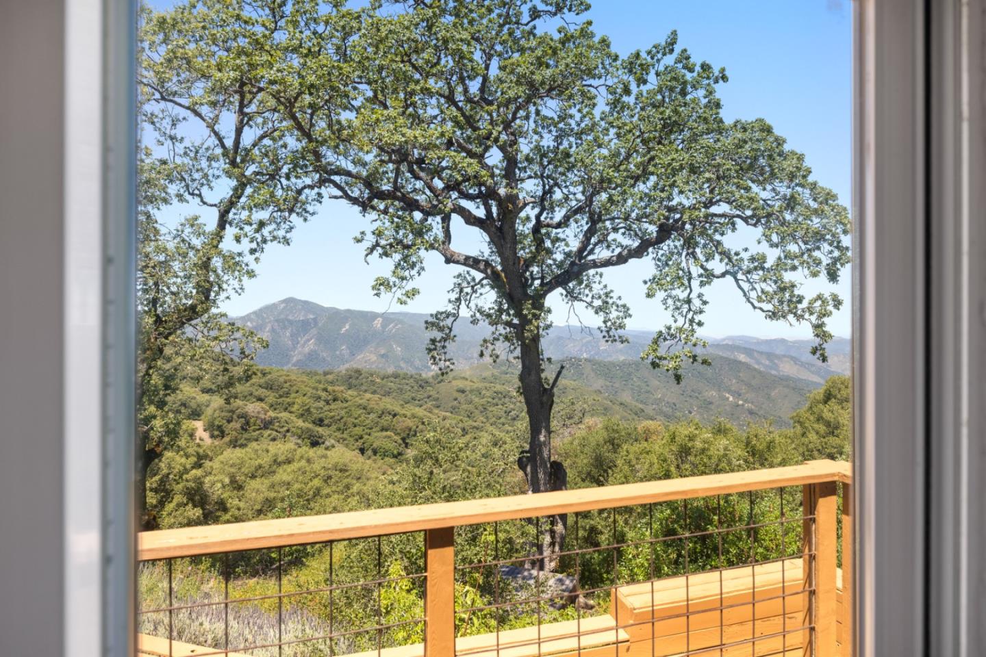 39700 Laurel Springs Road Carmel Valley, CA 93924 - Photo 25 of 52