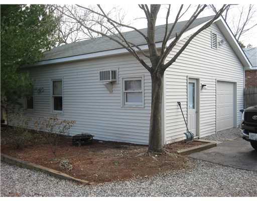 3306 West Shore Road Warwick, RI 02886 - Photo 3 of 12 Parking Lot/Garage.