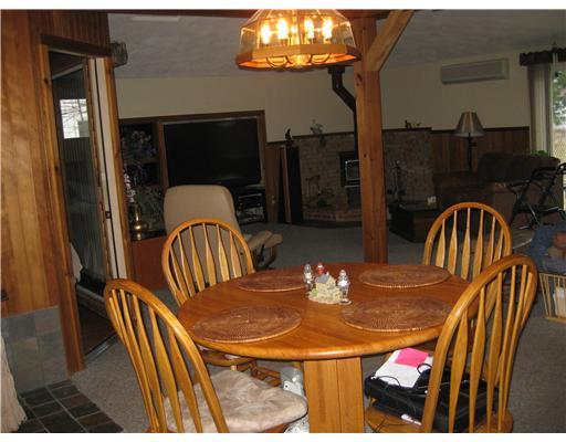 3306 West Shore Road Warwick, RI 02886 - Photo 10 of 12 Dining Room.