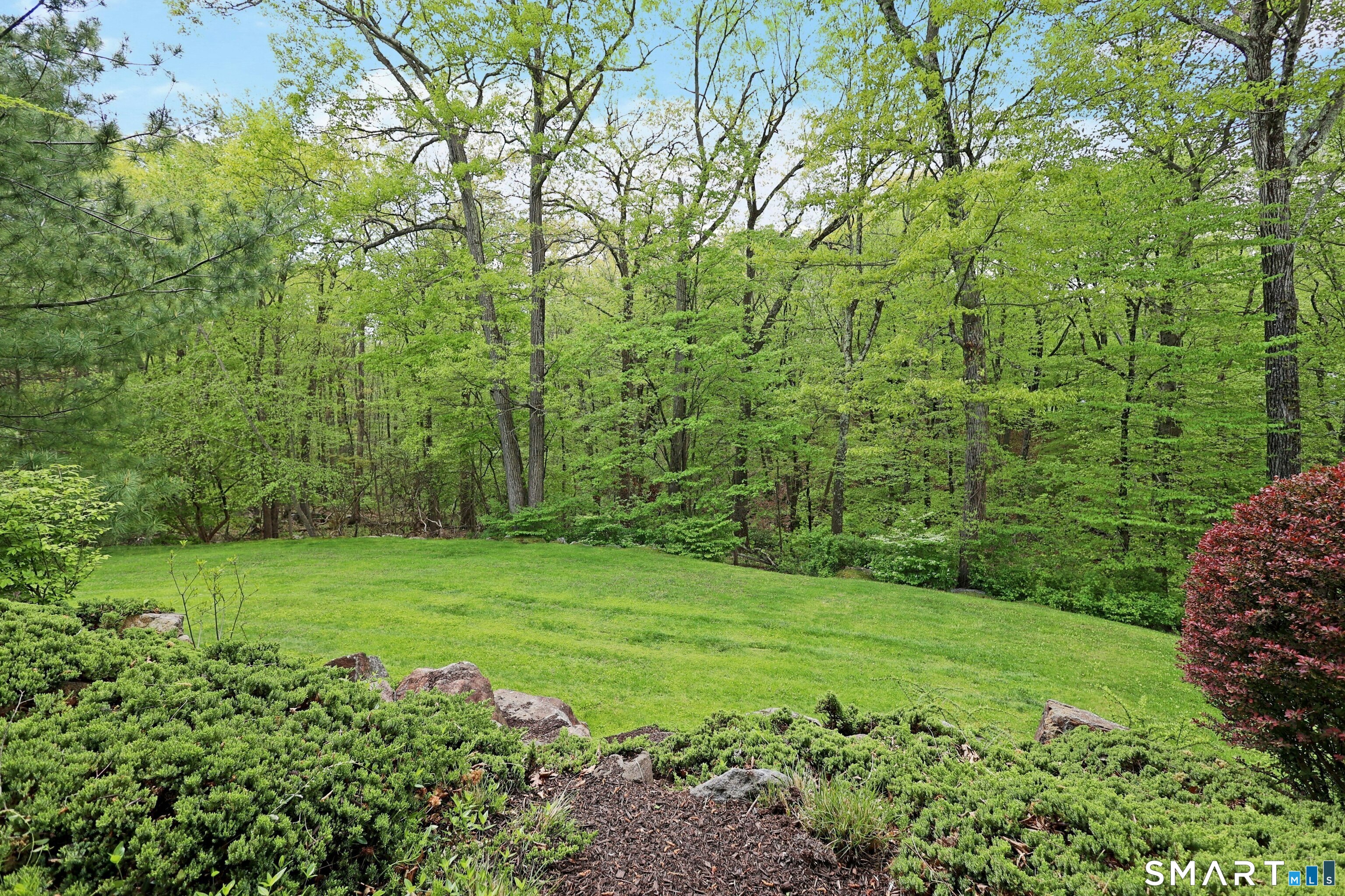30 Whipstick Road Ridgefield, CT 06877 - Photo 3 of 40