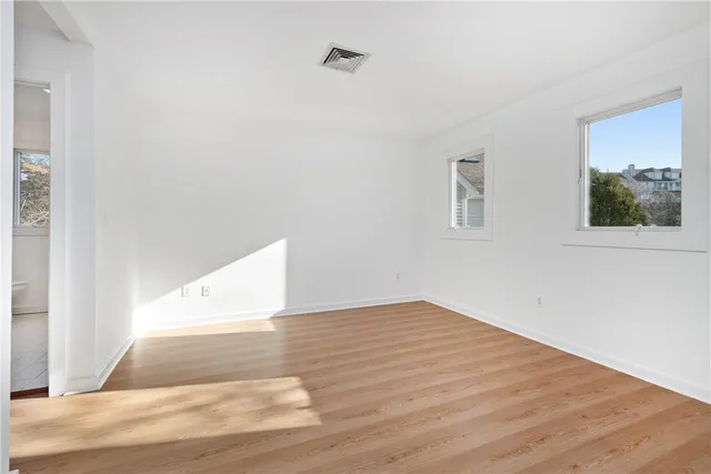 $948,000 | 15 Hammersmith Road, Unit 31A, Newport, RI 02840