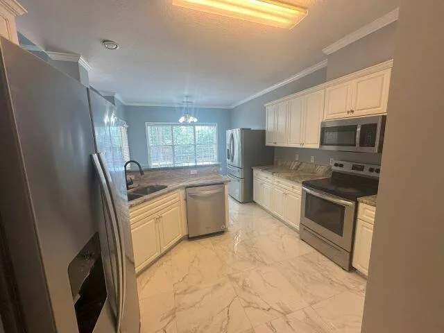 $2,100 | 6115 Maness Court, Martinez, GA 30907