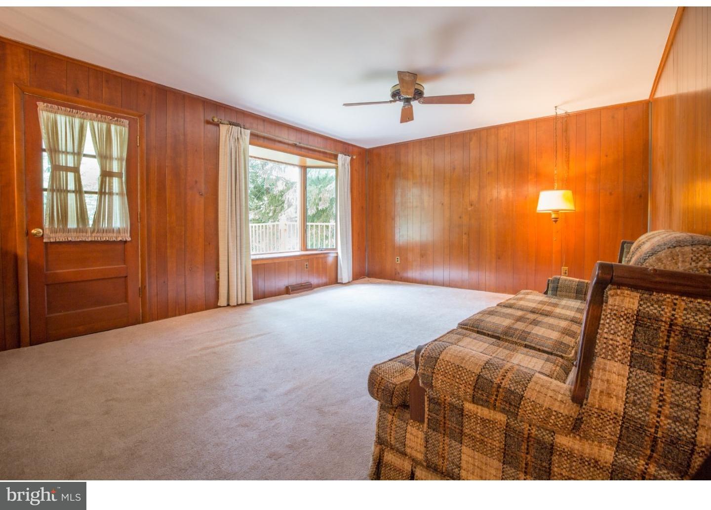2580 Exton Road Hatboro, PA 19040 - Photo 12 of 22 Family Room