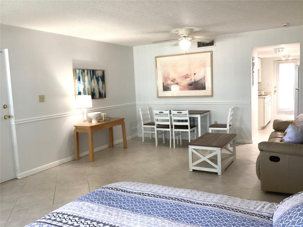 7701 Starkey Road, Unit 703 Seminole, FL 33777 - Photo 10 of 14