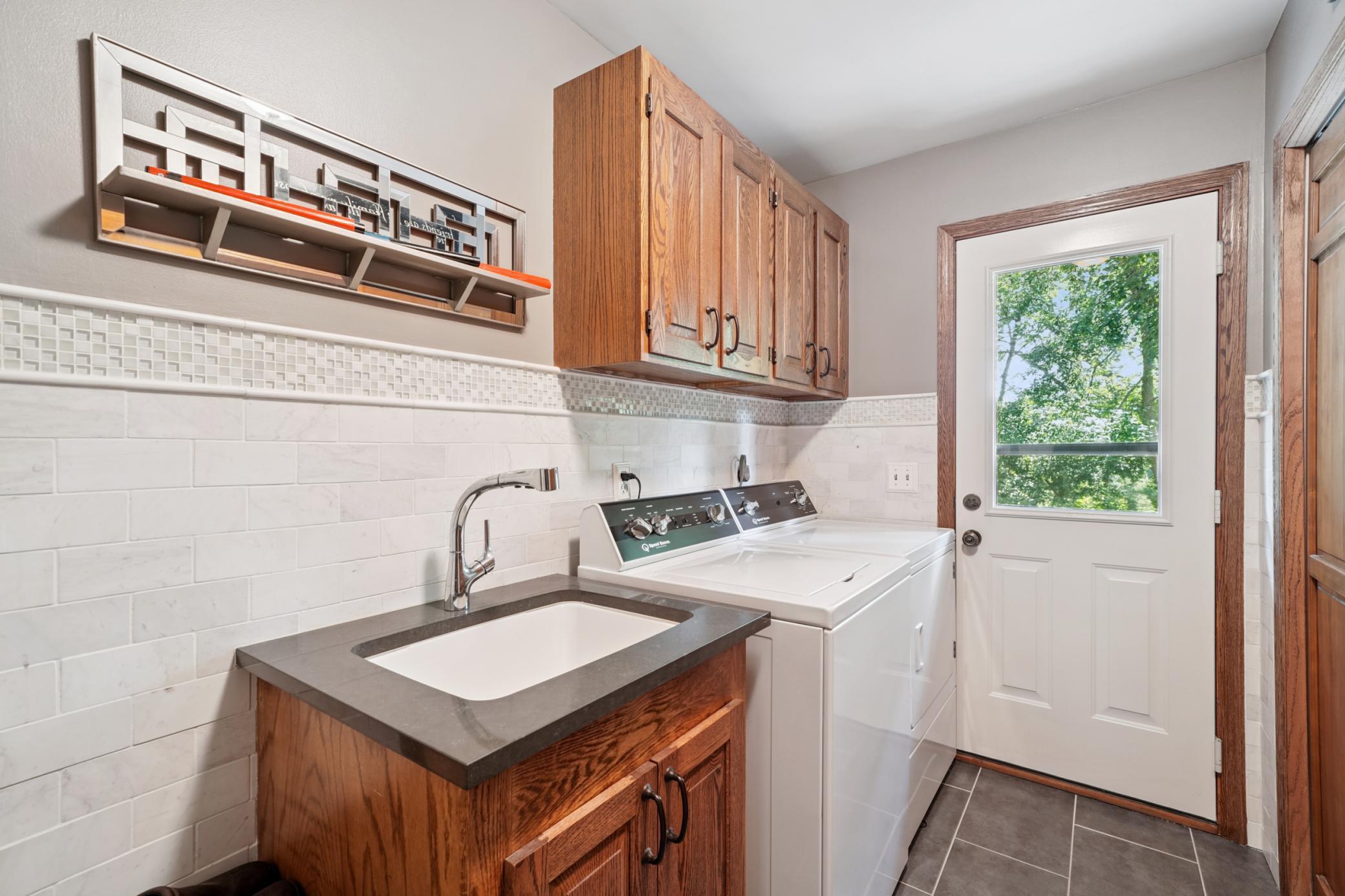 13175 Cardinal Creek Road Eden Prairie, MN 55346 - Photo 15 of 30 Gallery Image 15