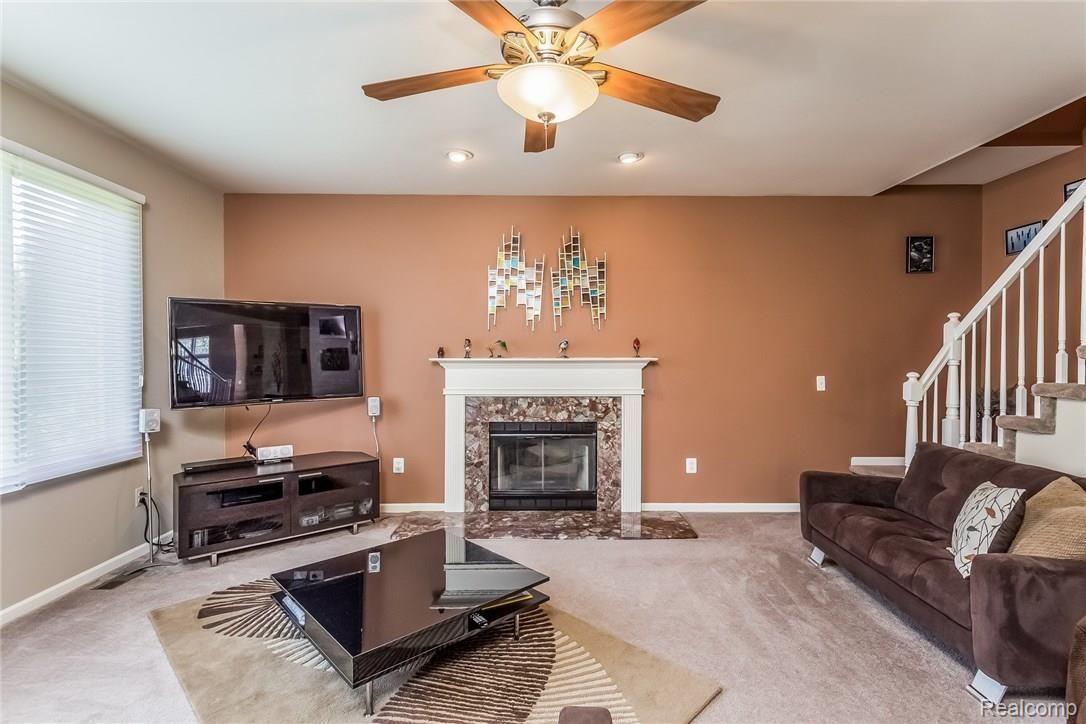 3830 Beechcrest Road Rochester, MI 48309 - Photo 18 of 53 022-2770637-medium.jpg