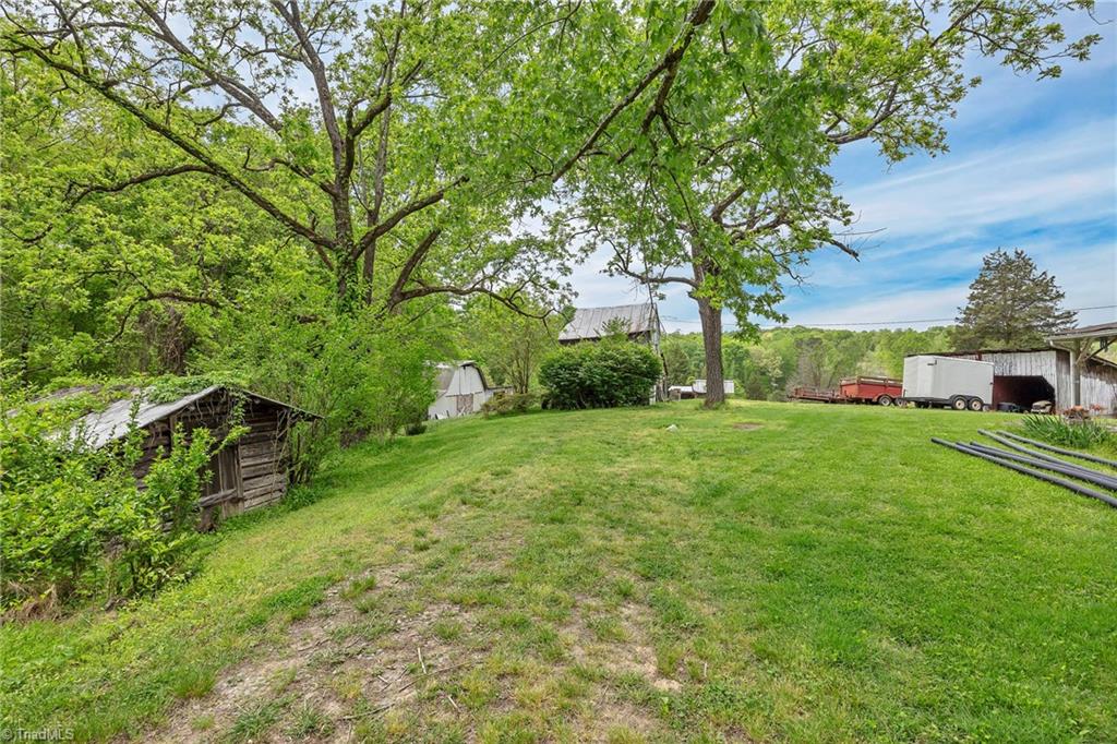 7785 Steele Road Walnut Cove, NC 27052 - Photo 33 of 50 Gallery Image 33