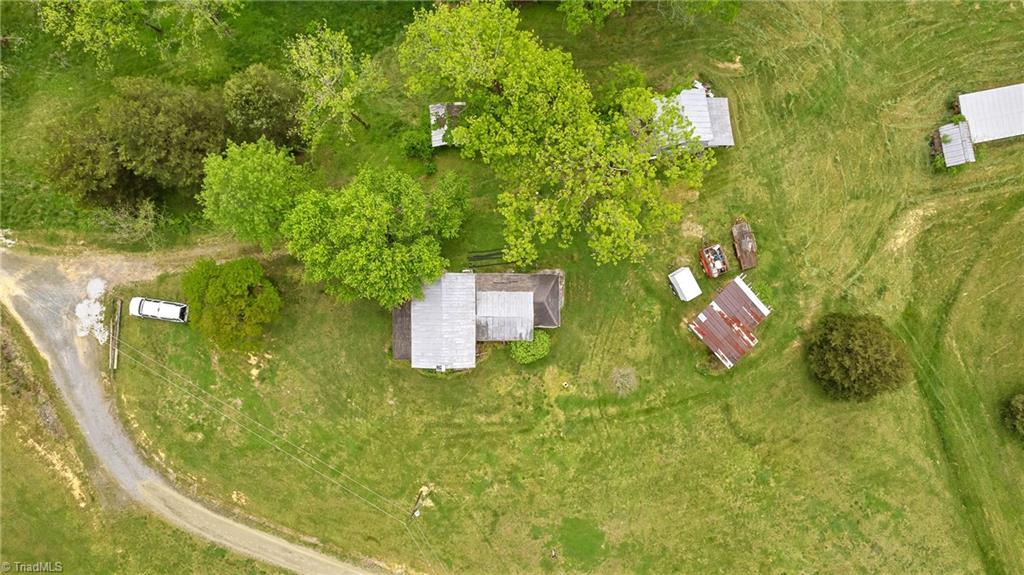 7785 Steele Road Walnut Cove, NC 27052 - Photo 36 of 50 Gallery Image 36