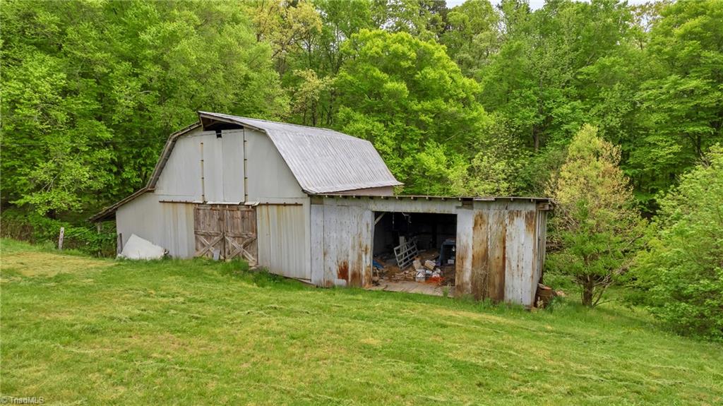 7785 Steele Road Walnut Cove, NC 27052 - Photo 41 of 50 Gallery Image 41