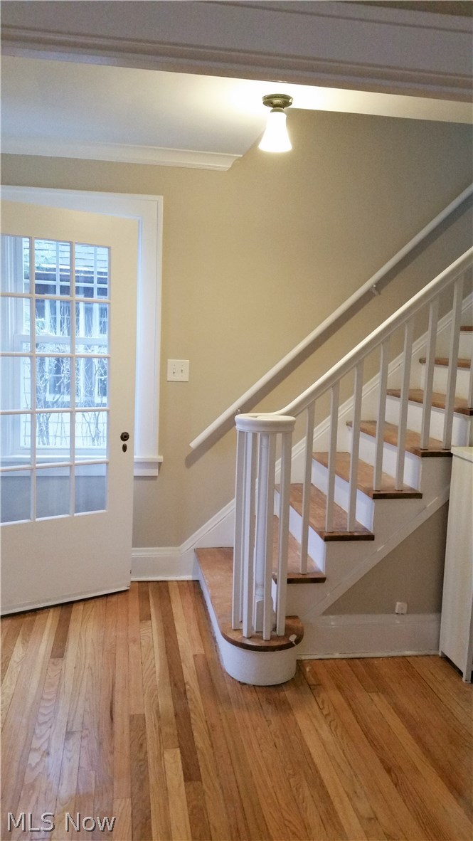 3147 Chadbourne Road Cleveland, OH 44120 - Photo 15 of 30 Foyer