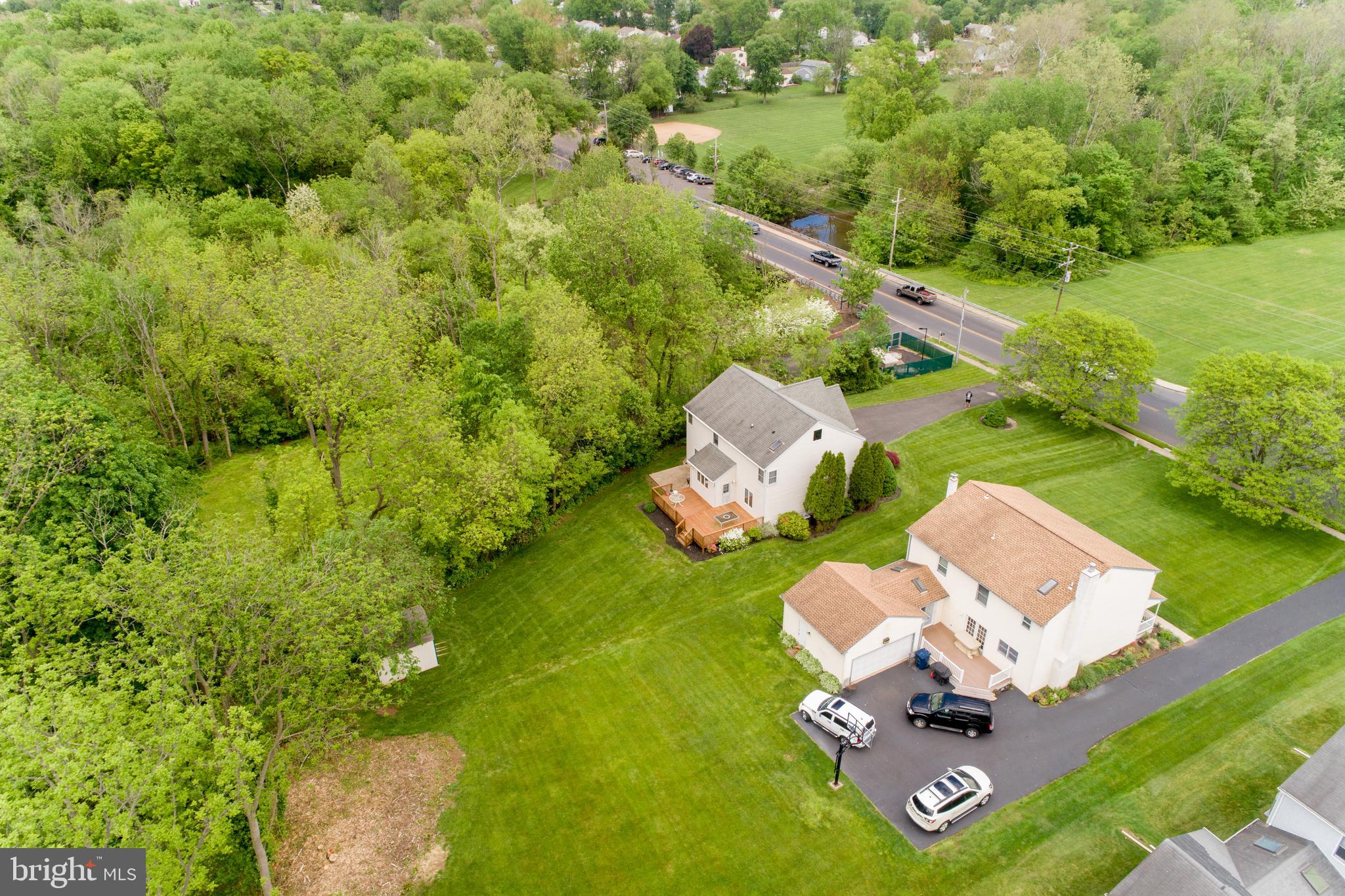 852 Valley Road Warrington, PA 18976 - Photo 2 of 41 Gallery Image 2