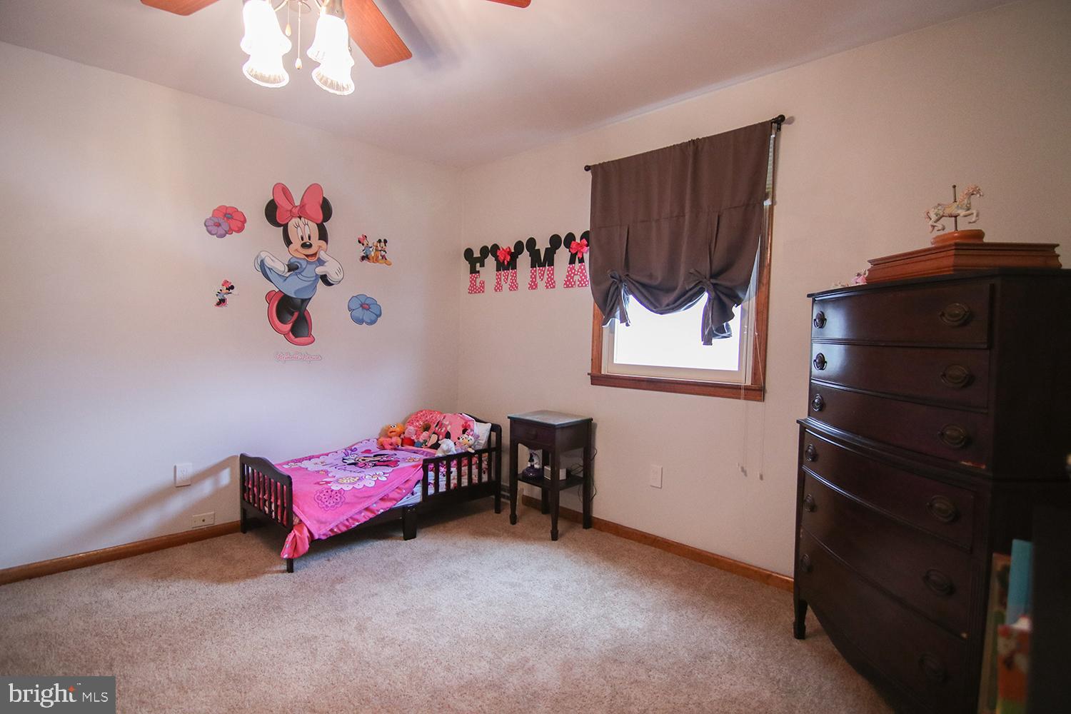 852 Valley Road Warrington, PA 18976 - Photo 21 of 41 Gallery Image 21
