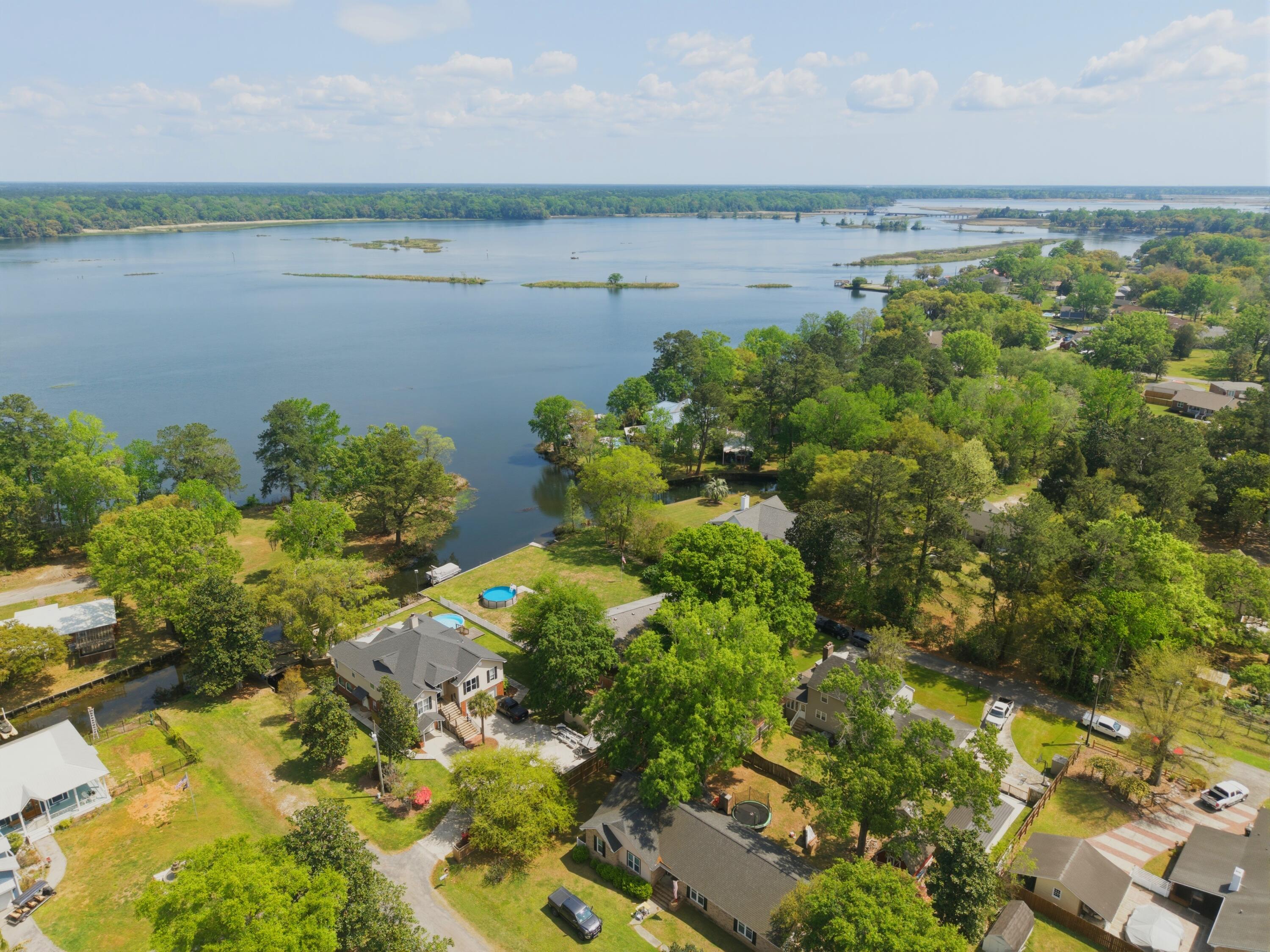 1805 Ringneck Road Moncks Corner, SC 29461 - Photo 3 of 40 ABA27447-8127-4E30-9F9F-AE64E5748F18