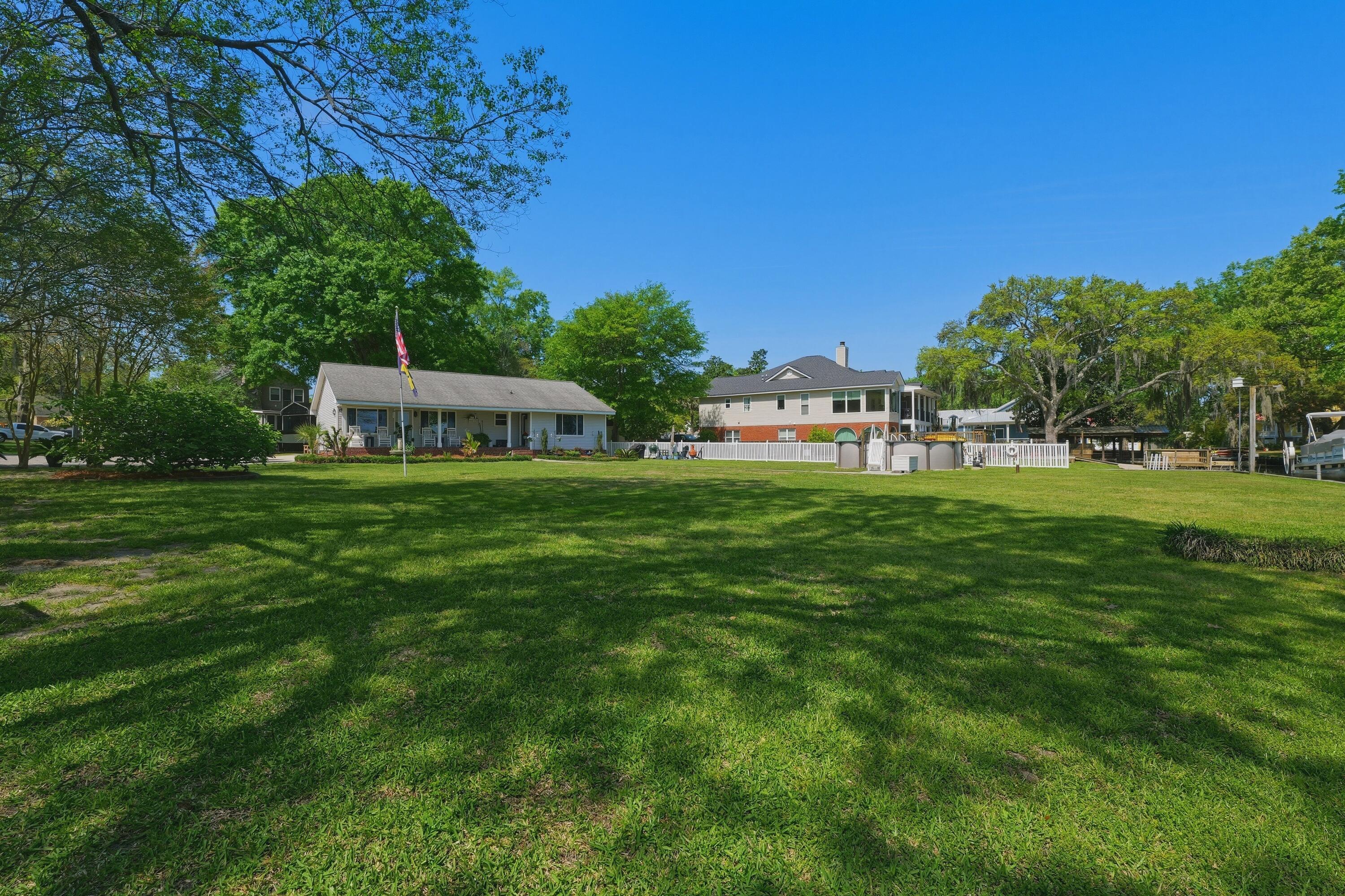 1805 Ringneck Road Moncks Corner, SC 29461 - Photo 4 of 40 F4827BB2-0CF0-4C28-88FA-F1F0B5A40BD3