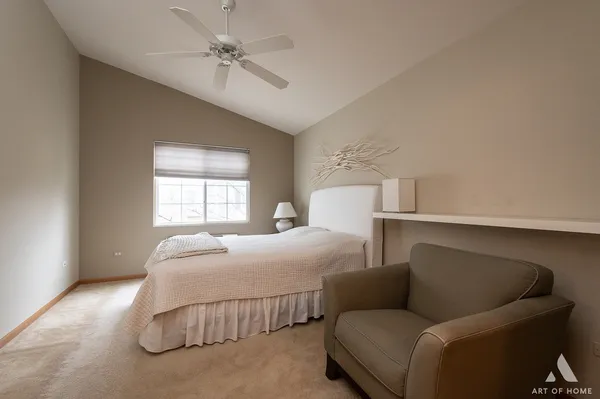 $242,000 | 1117 Silverstone Drive, Unit 1117, Carpentersville, IL 60110