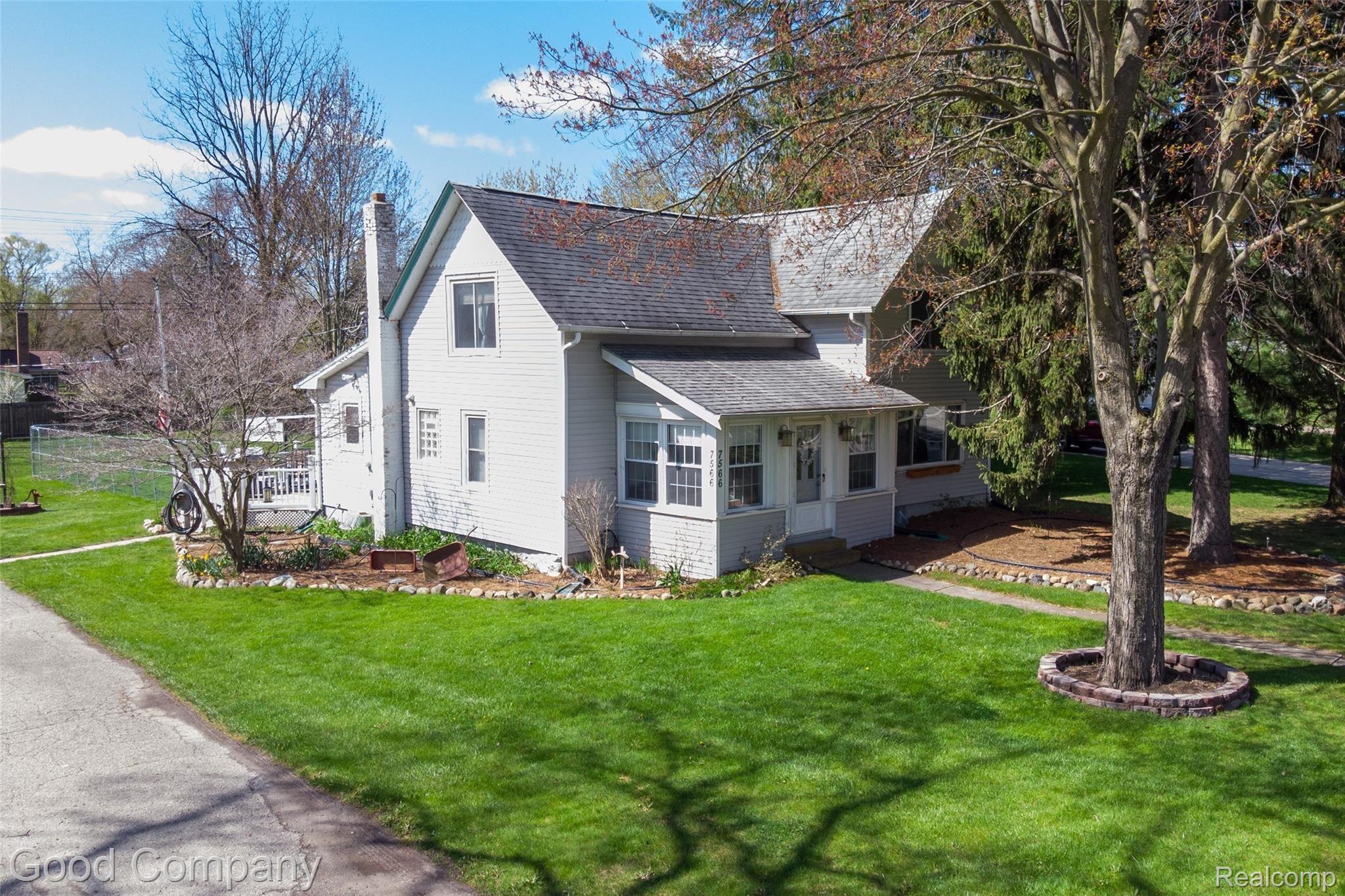7566 West Road Washington, MI 48094 - Photo 4 of 48 7566 West-04.jpg