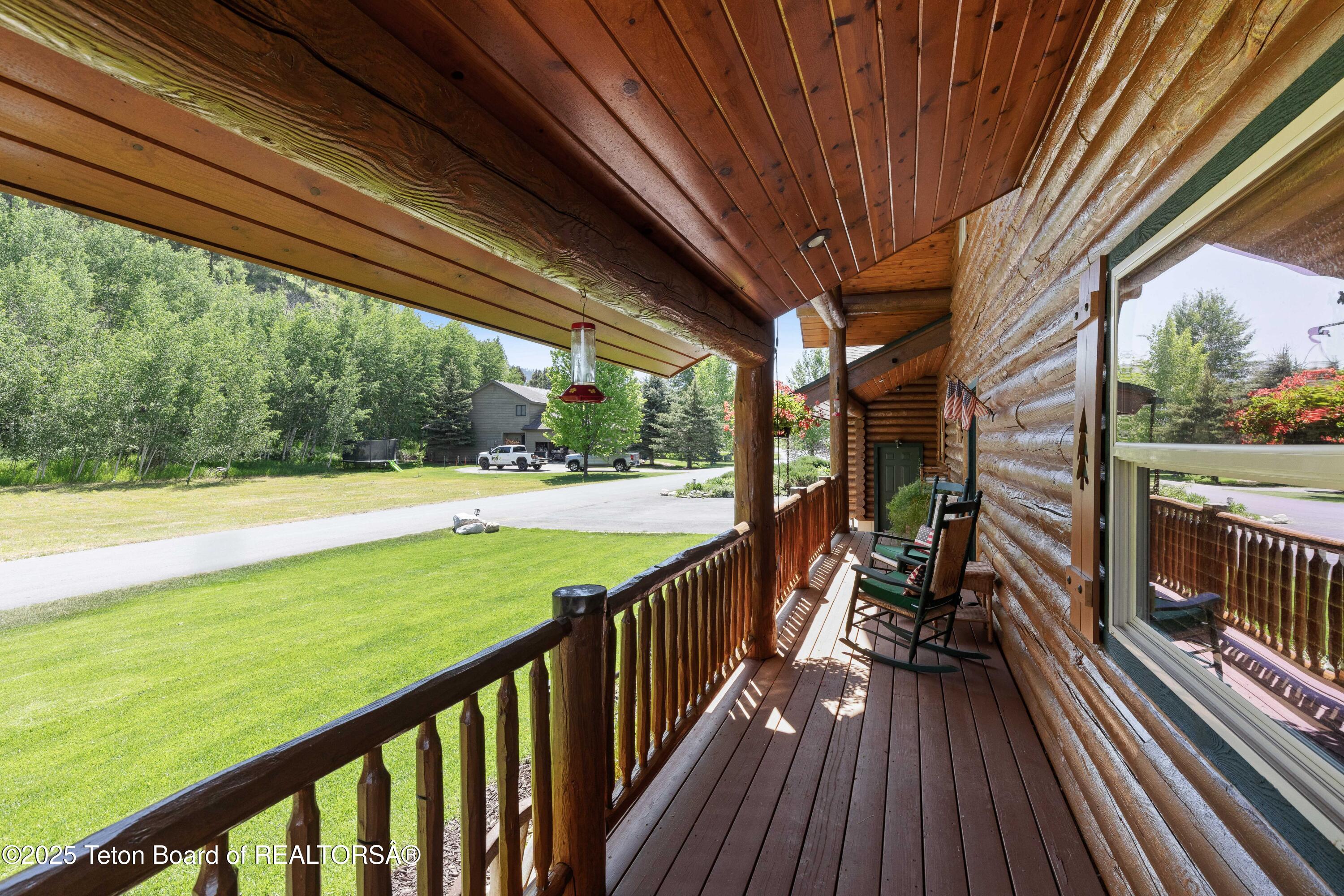 247 Meadow Ridge Road Alpine, WY 83128 - Photo 39 of 47 IMG_2547-2