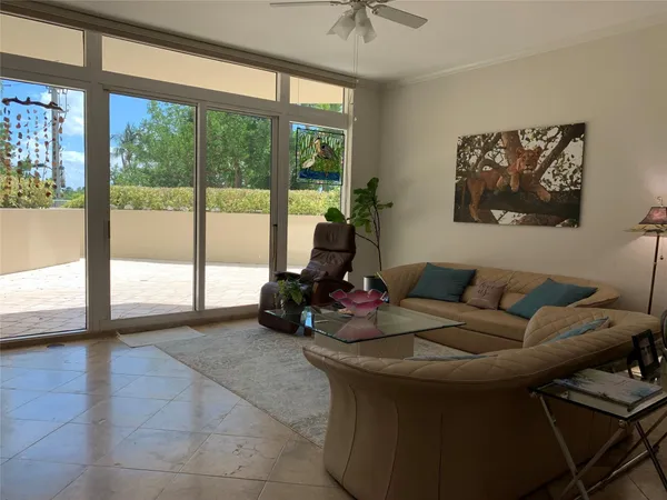 $1,100,000 | 1063 Hillsboro Mile, Unit 115, Hillsboro Beach, FL 33064