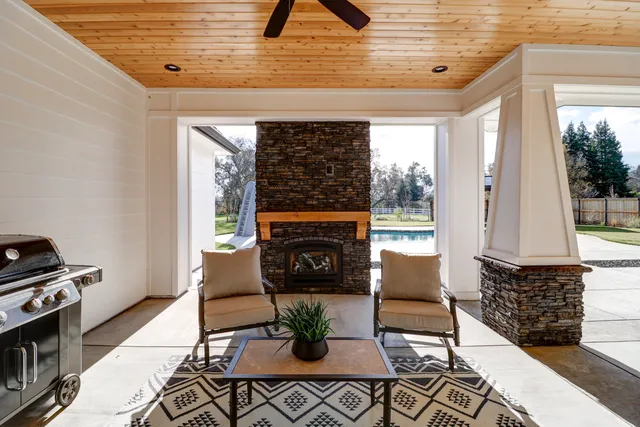 $1,950,000 | 3020 Swan Court, Cottonwood, CA 96022