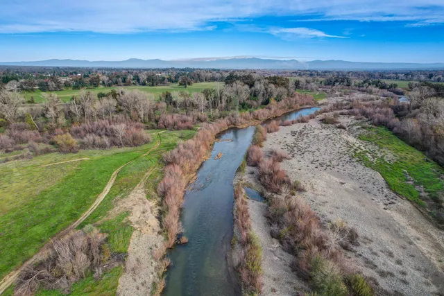 $1,950,000 | 3020 Swan Court, Cottonwood, CA 96022