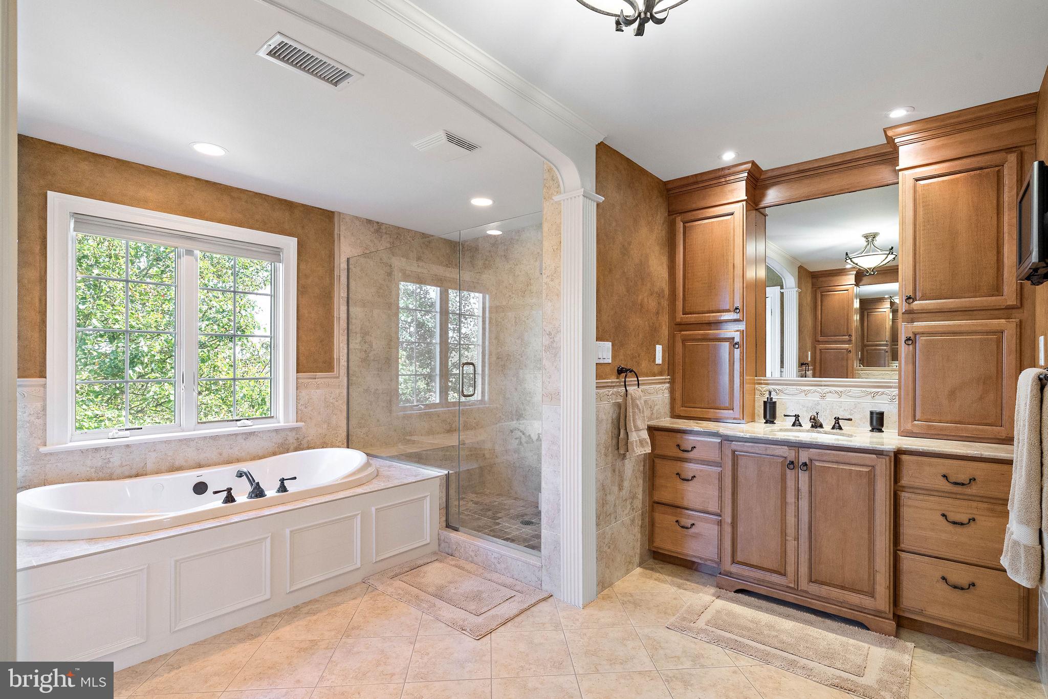 111 Bailey Circle Kennett Square, PA 19348 - Photo 34 of 64 En-suite full bath with tile shower