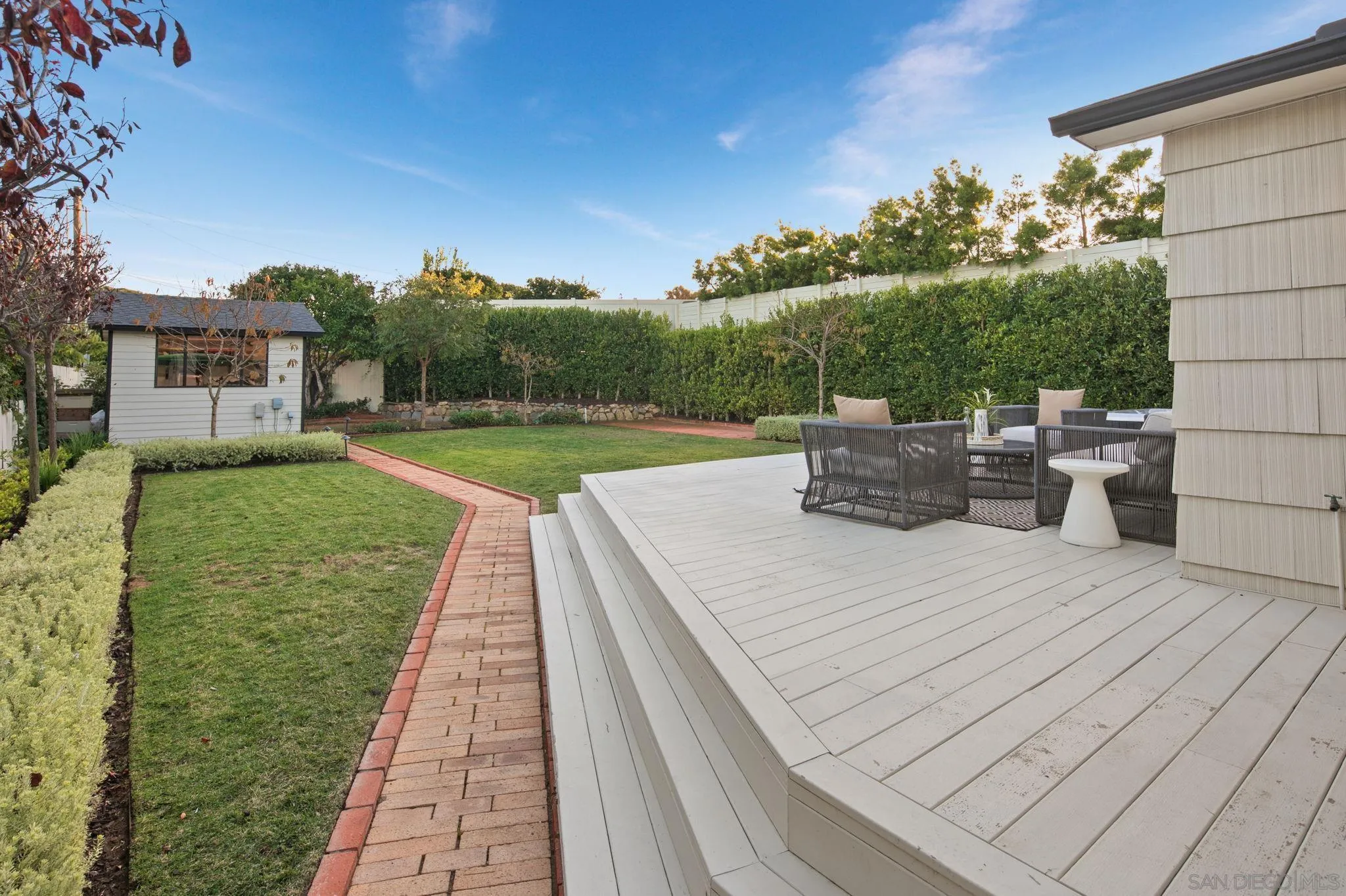 211 Ocean Street Solana Beach, CA 92075 - Photo 21 of 29 a view of a backyard