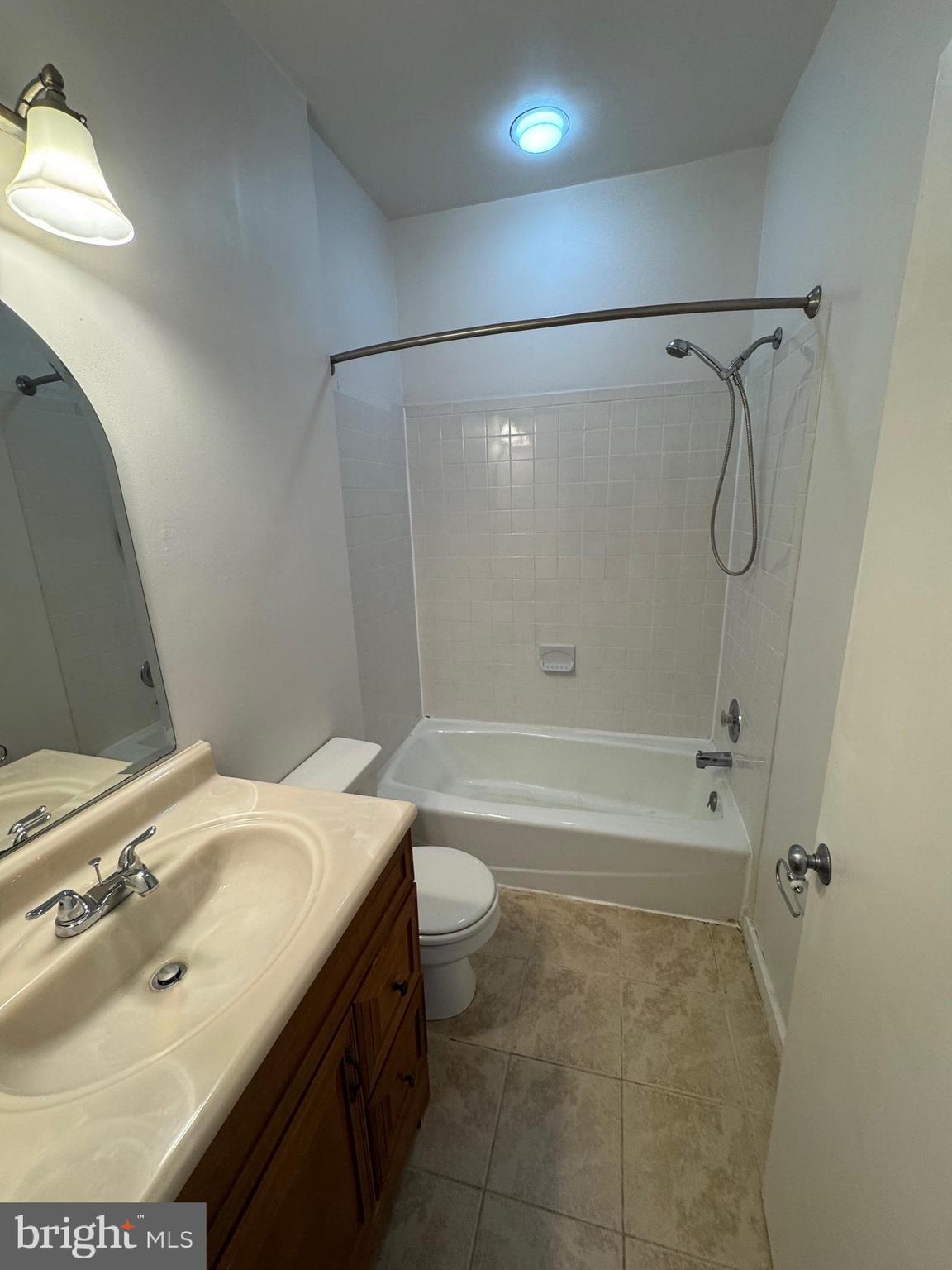 526 8th Street Northeast, Unit 1 Washington, DC 20002 - Photo 12 of 15