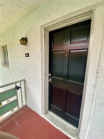 $107,731 | 1100 Martinique Drive, Unit 208, Winter Haven, FL 33884