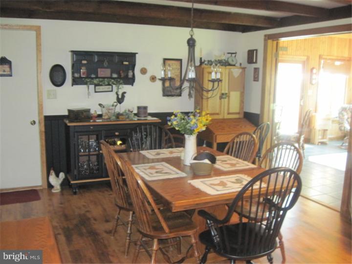 2465 Hillcrest Road Quakertown, PA 18951 - Photo 14 of 25 Dining Room