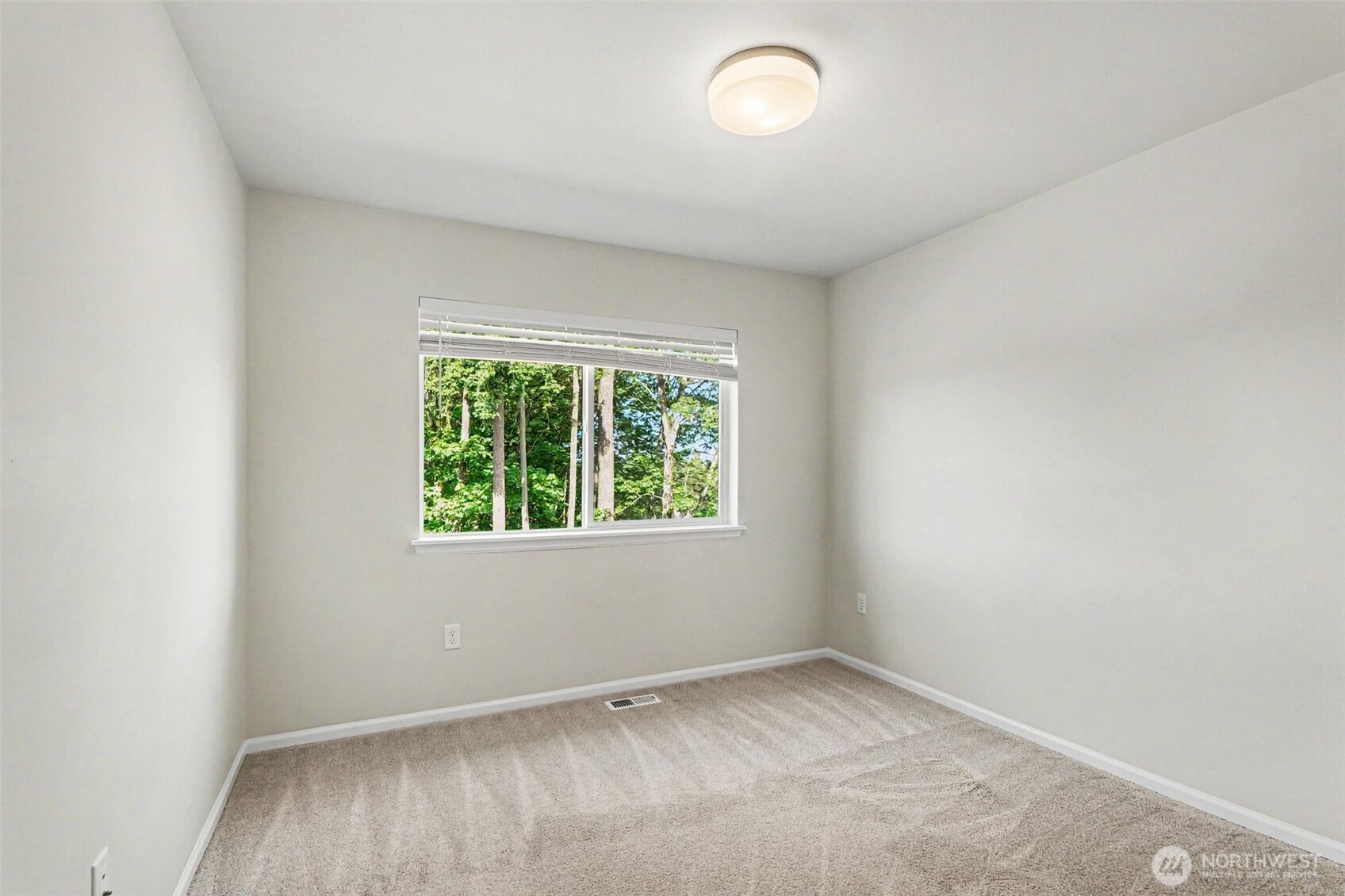 23322 41st Drive Southeast Bothell, WA 98021 - Photo 25 of 38