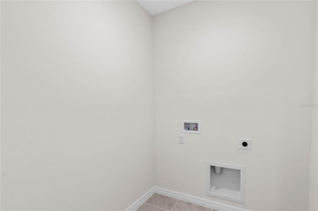 3503 Nettle Loop Tavares, FL 32778 - Photo 8 of 38 a view of a door